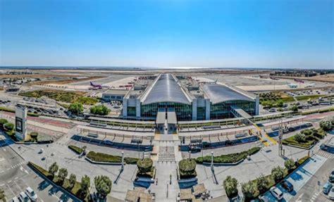 hermes airport arrivals paphos.